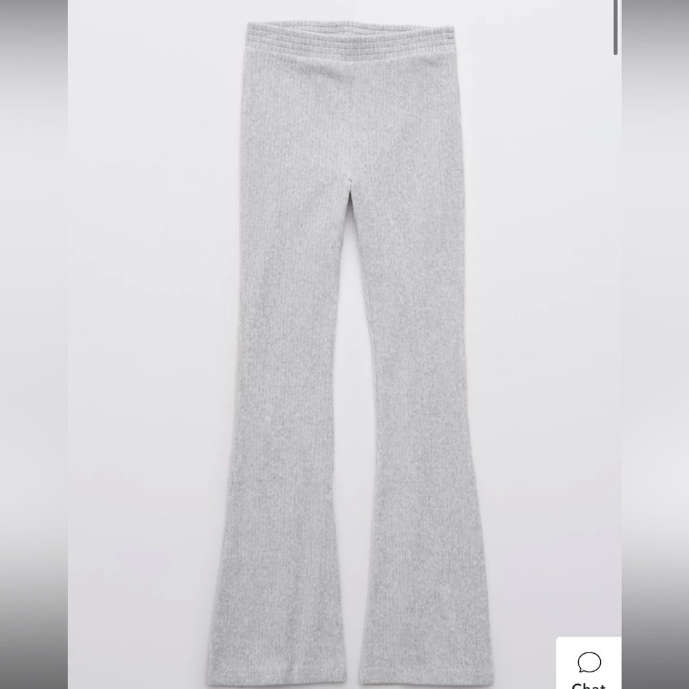 Aerie Groove-On Velour: buttery-soft, ribbed velour with a pretty texture